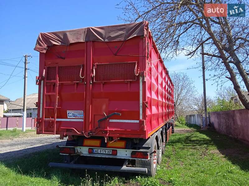 Самоскид напівпричіп Schwarzmuller SPA-3E 2003 в Умані
