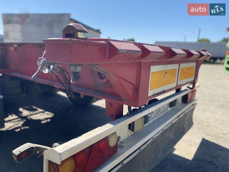 Контейнеровоз полуприцеп Schwarzmuller SPA-3E 2003 в Одессе