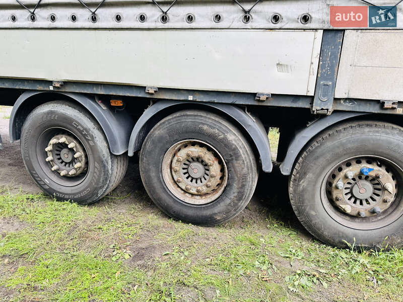 Бортовой полуприцеп Schwarzmuller SPA-3E 2007 в Запорожье