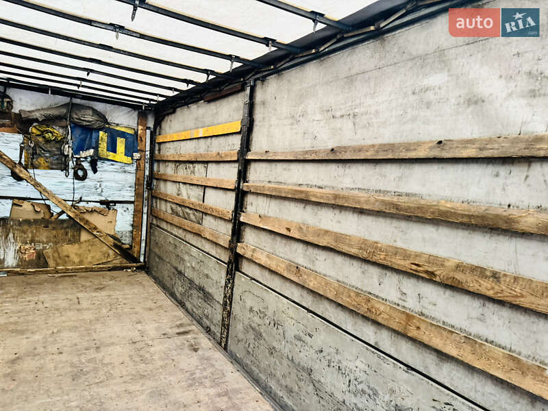 Бортовой полуприцеп Schwarzmuller SPA-3E 2007 в Запорожье