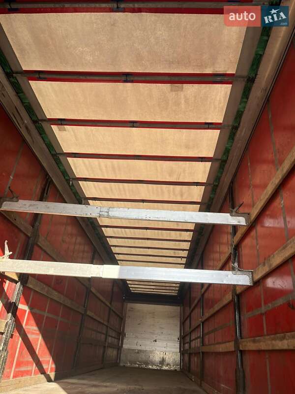 Тентований борт (штора) - напівпричіп Schwarzmuller SPA-3E 2007 в Львові