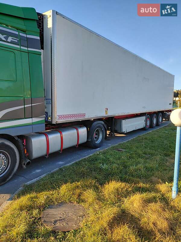 Рефрижератор Schwarzmuller SPA-3E 2002 в Тернополе