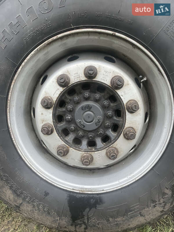 Зерновоз - полуприцеп Schwarzmuller SPA-3E 2004 в Варве