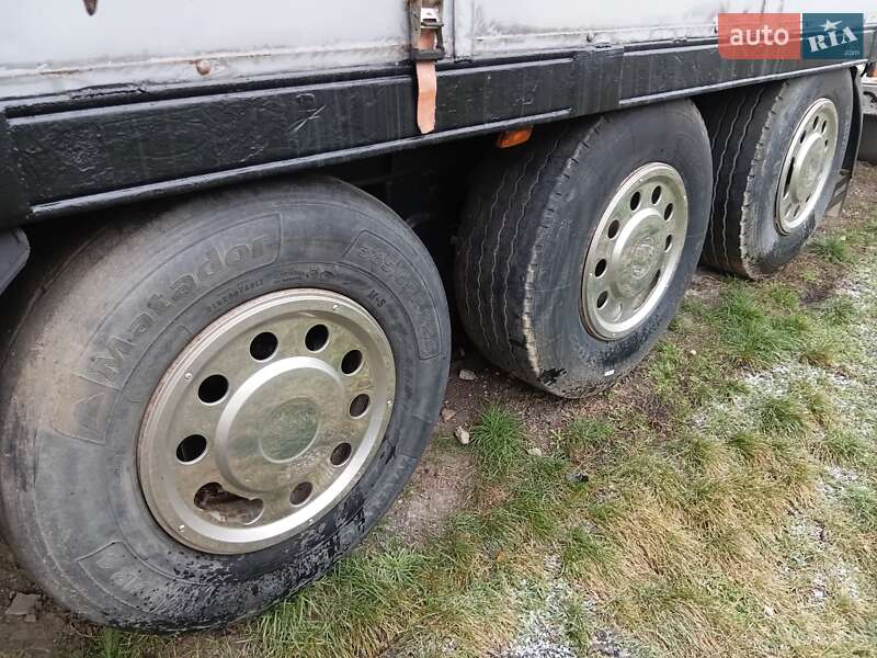 Зерновоз - полуприцеп Schwarzmuller SPA-3E 2001 в Ивановке