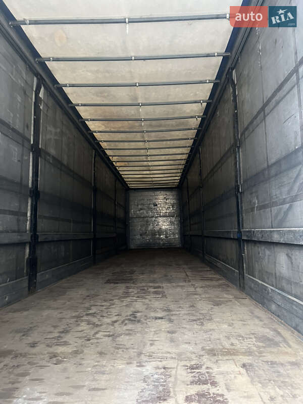 Тентованный борт (штора) - полуприцеп Schwarzmuller SPA-3E 2005 в Ужгороде