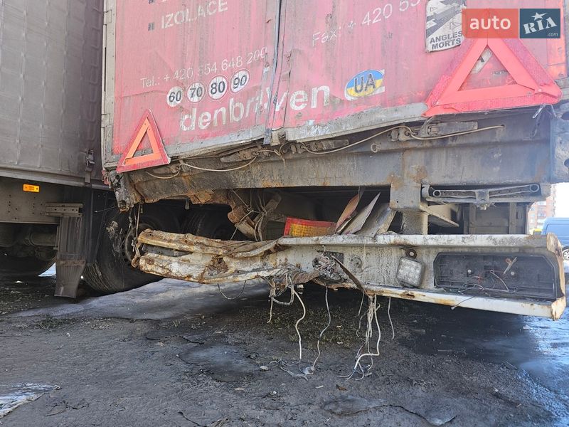 Тентованный борт (штора) - полуприцеп Schwarzmuller SPA-3E 2005 в Тернополе