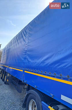 Тентованный борт (штора) - полуприцеп Schwarzmuller SPA-3E 2011 в Мукачево