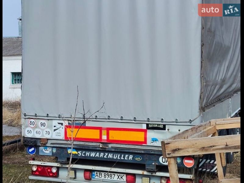 Schwarzmuller SPA-3E 2007