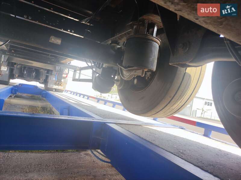 Зерновоз - полуприцеп Schwarzmuller SPA 2011 в Умани