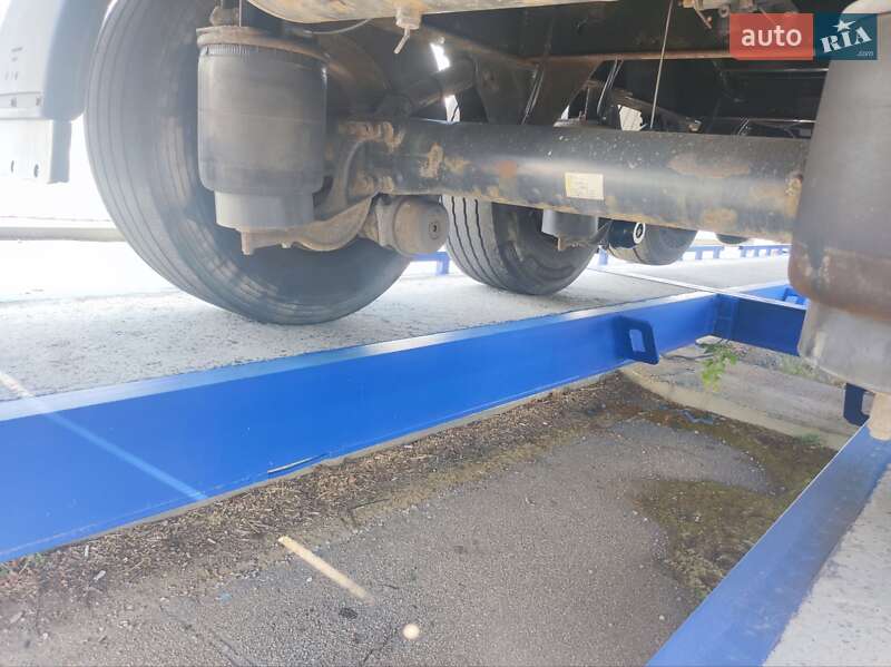 Зерновоз - полуприцеп Schwarzmuller SPA 2011 в Умани