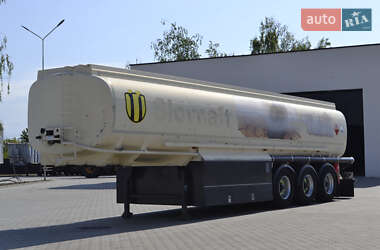 Цистерна полуприцеп Schwarzmuller TS 2006 в 