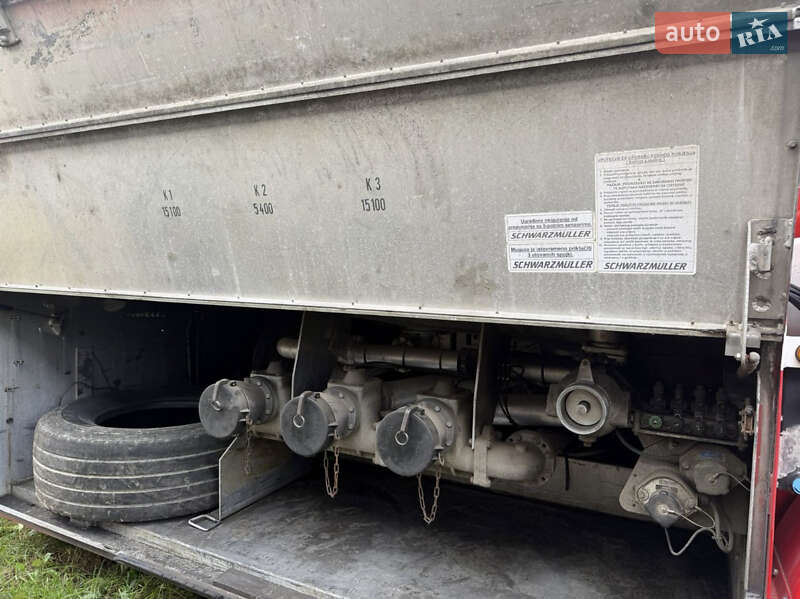 Цистерна полуприцеп Schwarzmuller TS 2006 в Долине