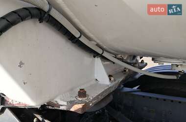 Цистерна полуприцеп Schwarzmuller TSL 2003 в 