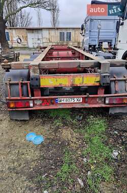 Контейнеровоз напівпричіп Schweriner CS 40 GV 1997 в Одесі