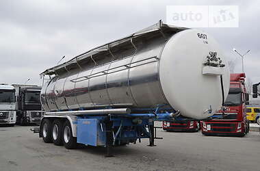 Цистерна напівпричіп Schwingenschlogel DST-30L/V2A 2003 в 