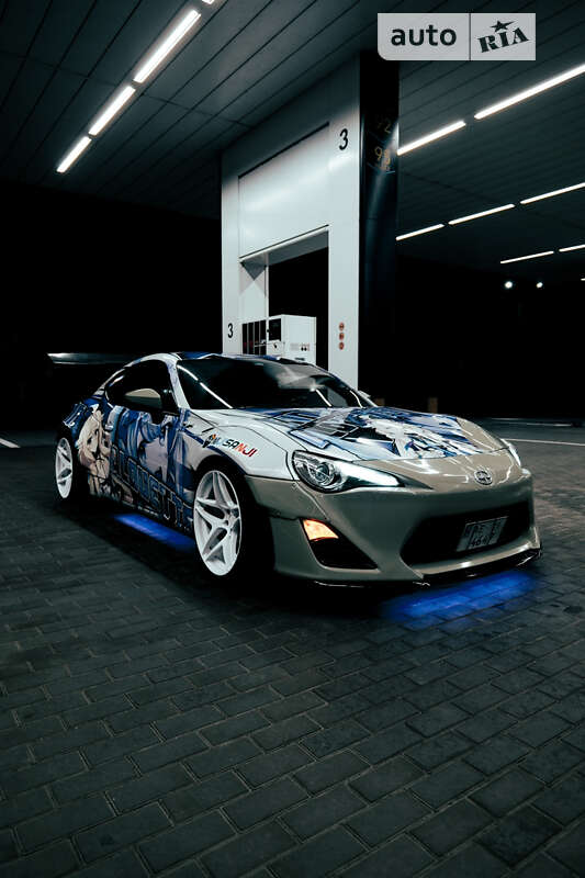 Scion FR-S, фото з оголошення