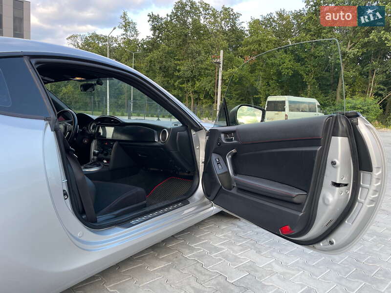 Купе Scion FR-S 2013 в Львове