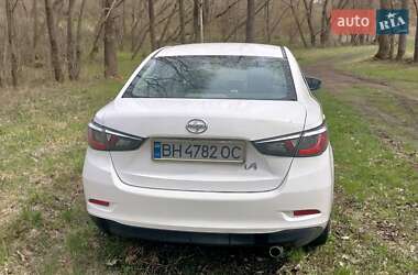 Седан Scion iA 2016 в Песчанке