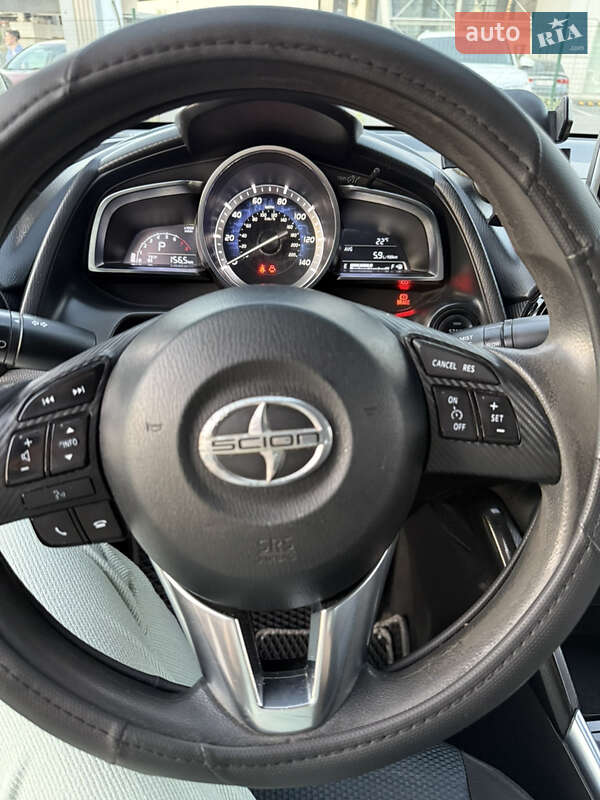 Седан Scion iA 2015 в Ивано-Франковске