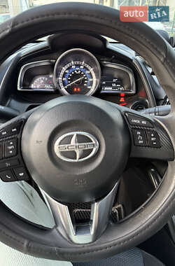 Седан Scion iA 2015 в 