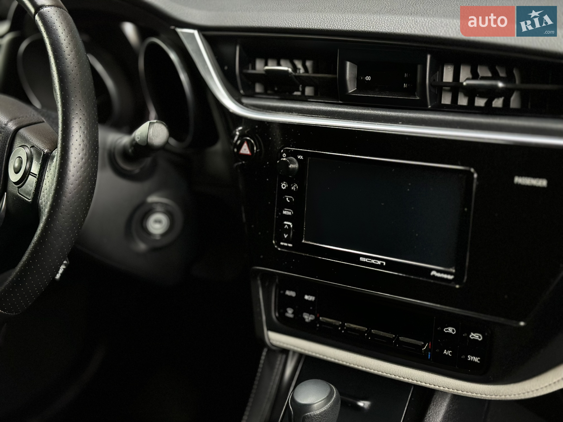 2015 Scion iM - мініатюра 24