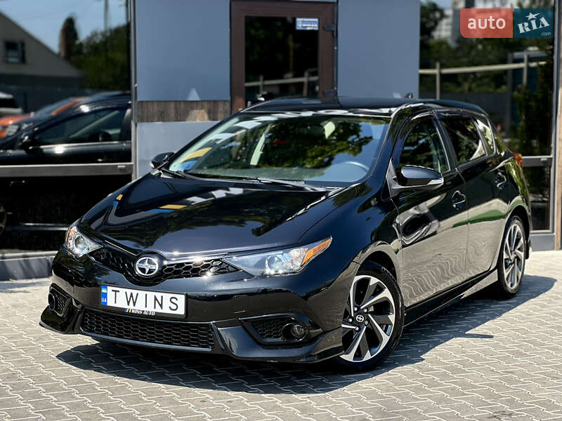 Scion iM 2015