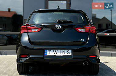 Хэтчбек Scion iM 2015 в 