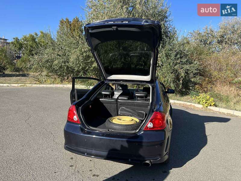 Купе Scion tC 2006 в Білгороді-Дністровському