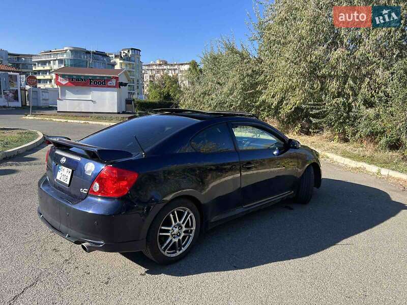 Купе Scion tC 2006 в Білгороді-Дністровському