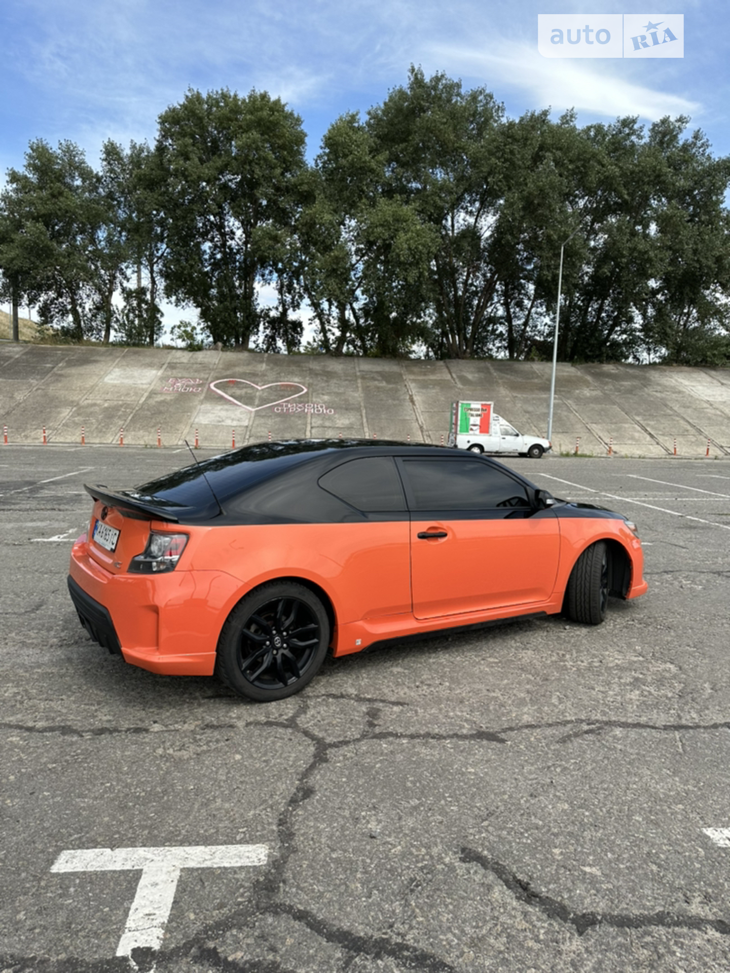 2014 Scion tC - мініатюра 8