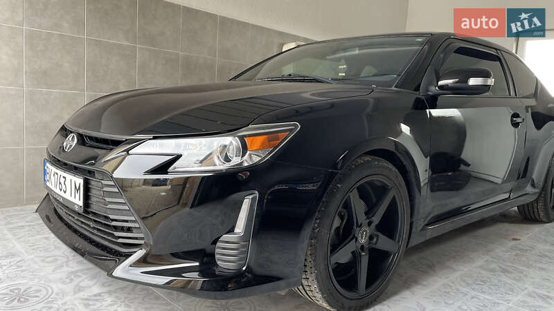 Купе Scion tC 2014 в Ровно