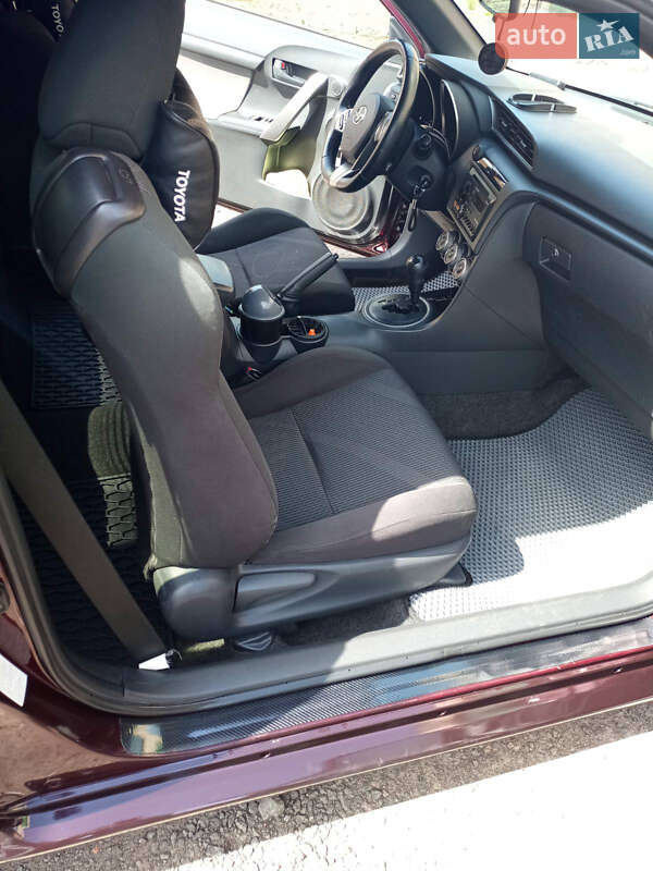 Купе Scion tC 2013 в Городище
