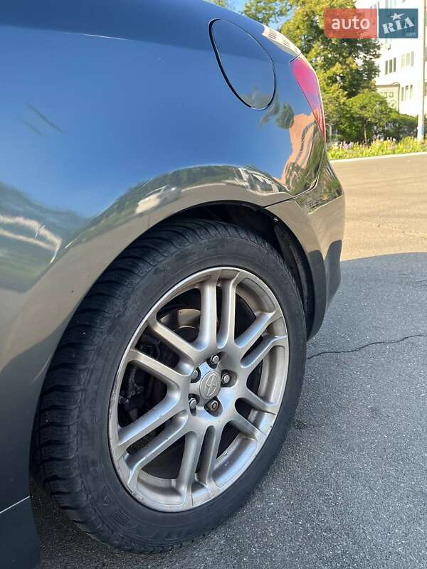 Купе Scion tC 2006 в Обухове