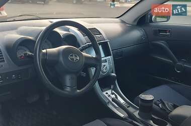 Купе Scion tC 2004 в Южноукраинске