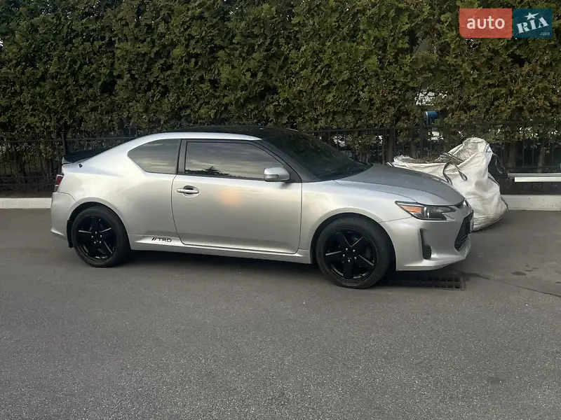 Scion tC
