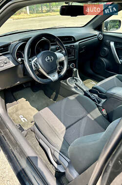 Купе Scion tC 2010 в 