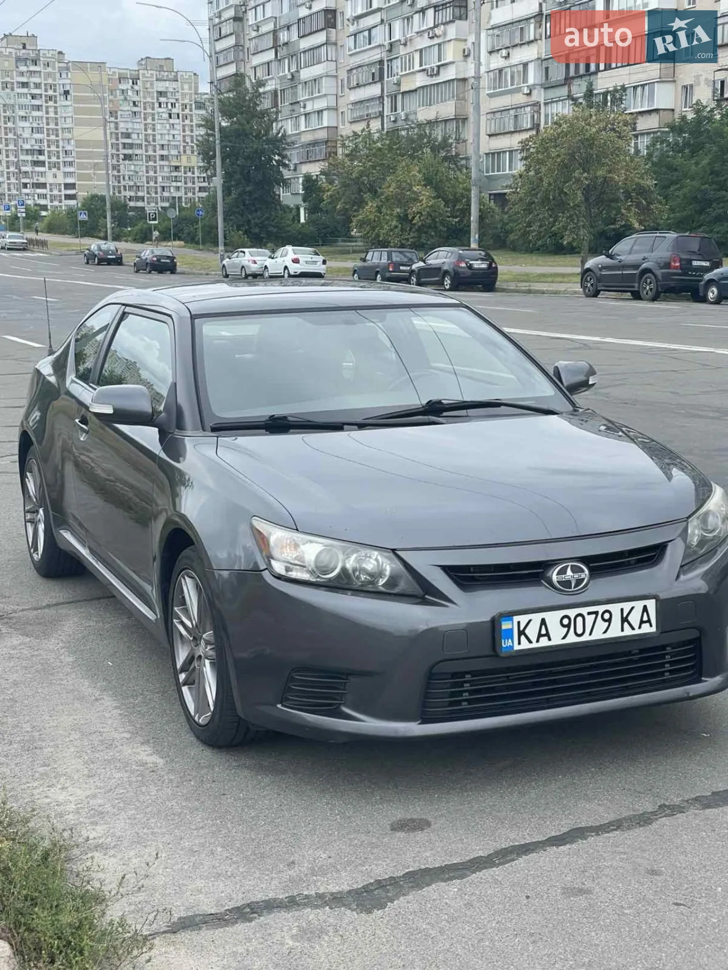 2011 Scion tC - мініатюра 11