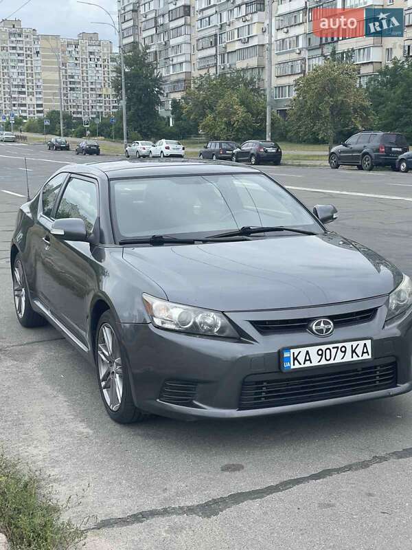 Купе Scion tC 2011 в Києві