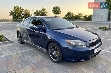 Купе Scion tC 2004 в Ужгороде