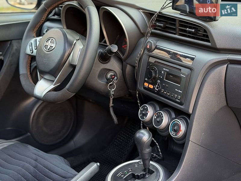 Купе Scion tC 2012 в Запорожье