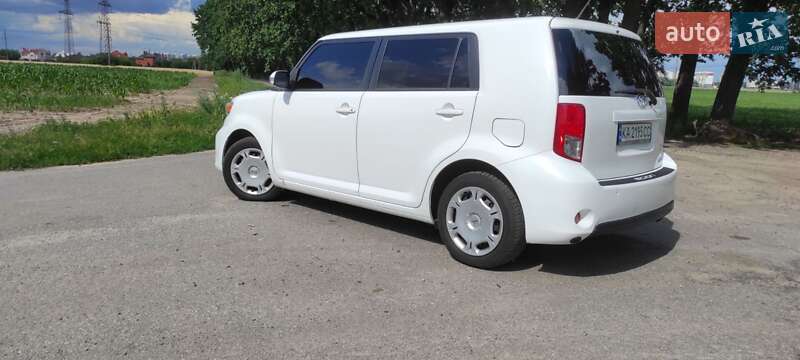 Седан Scion xB 2013 в Киеве фото 16 Седан Scion xB 2013 в Киеве