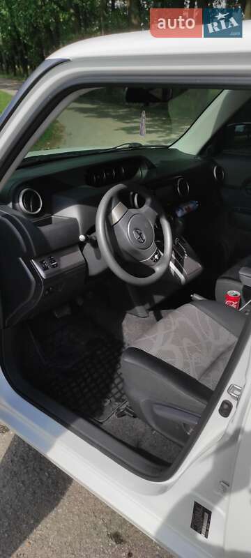 Седан Scion xB 2013 в Киеве фото 23 Седан Scion xB 2013 в Киеве