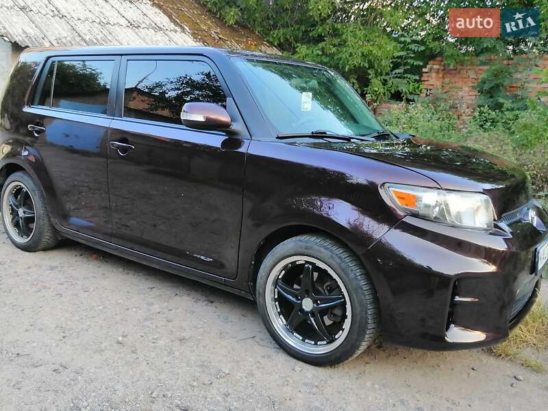 Хэтчбек Scion xB 2012 в Виннице