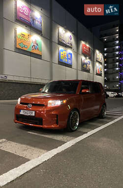 Хетчбек Scion xB 2011 в 