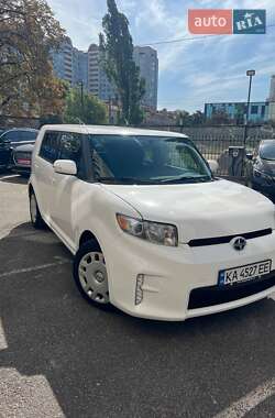 Микровэн Scion xB 2013 в 