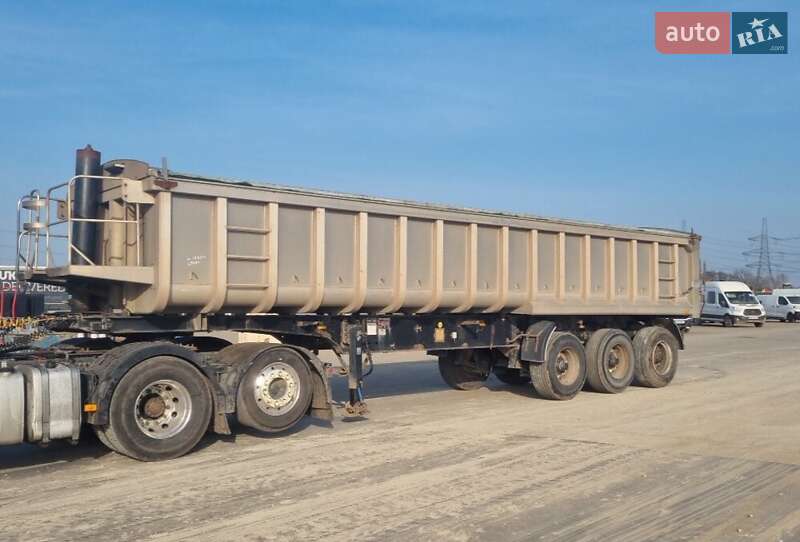 SDC Tipper Trailer 2006