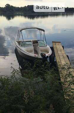 Катер Sea Ray 180 Bowrider 2000 в 