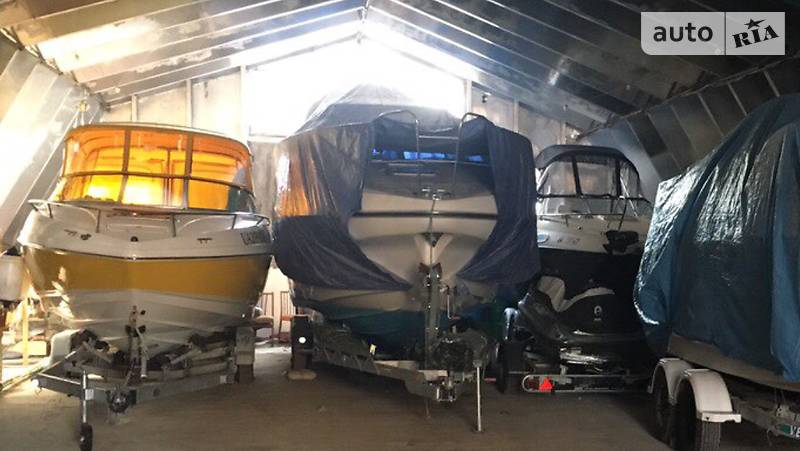 Моторная яхта SeaLine S28 2001 в Киеве