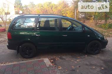 Мінівен SEAT Alhambra 2003 в Києві