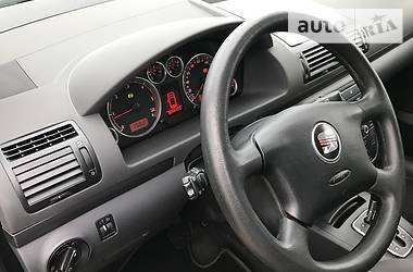 Минивэн SEAT Alhambra 2008 в 